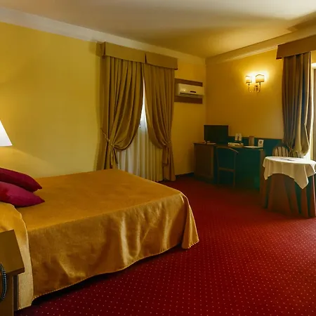 Antiche Terme Hotel 3*