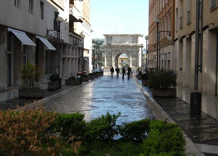 Antiche Terme Μπενεβέντο